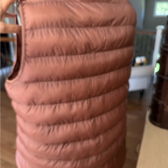 32 Degrees Women's Copper Puffer Vest - Picture 6 of 7